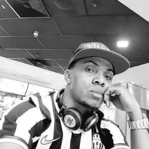 Meet your Posher, Christopher